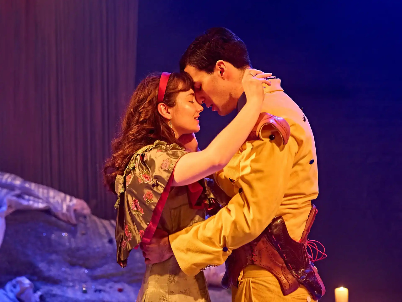 유리동물원_로라와 짐.jpg