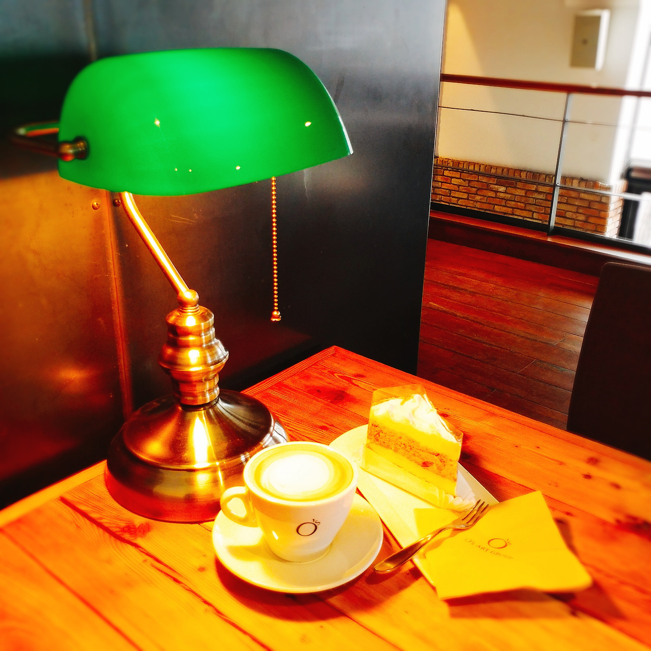 전주카페추천 오스스퀘어 전주분위기좋은카페 당근케이크.jpg