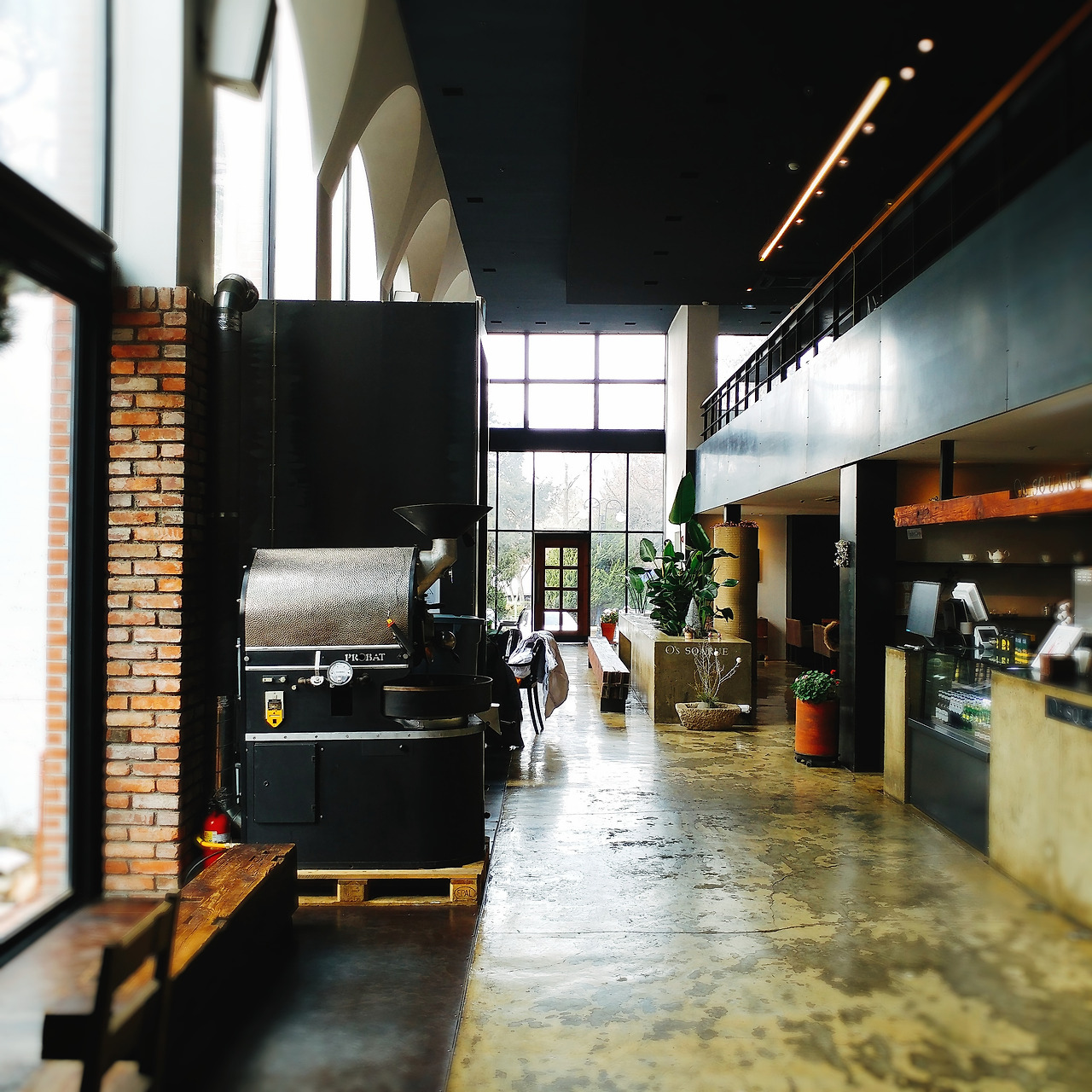 전주카페추천 오스스퀘어 전주분위기좋은카페 당근케이크 전북대카페.jpg