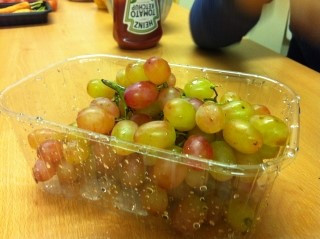 디너 포도.jpg