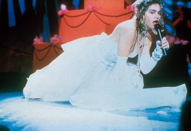 마돈나 mtv공연 사진.jpg