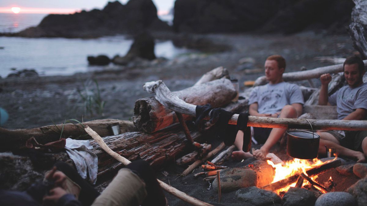 http-%2F%2Fmashable.com%2Fwp-content%2Fuploads%2F2015%2F01%2Fcampfire-hygge.jpg
