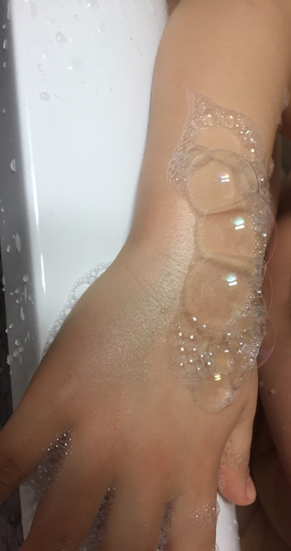 거품 애벌레.jpg