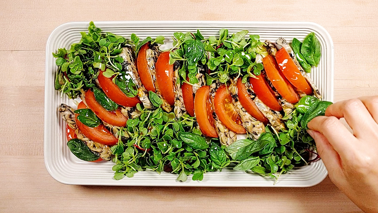 AdobeStock_247379661.00_01_41_07.스틸 021.jpg