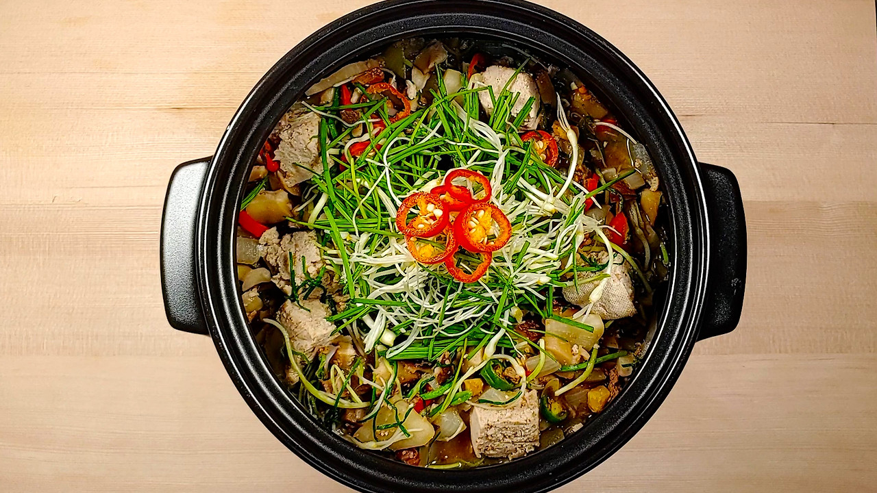 AdobeStock_247379661.00_01_40_18.스틸 019.jpg