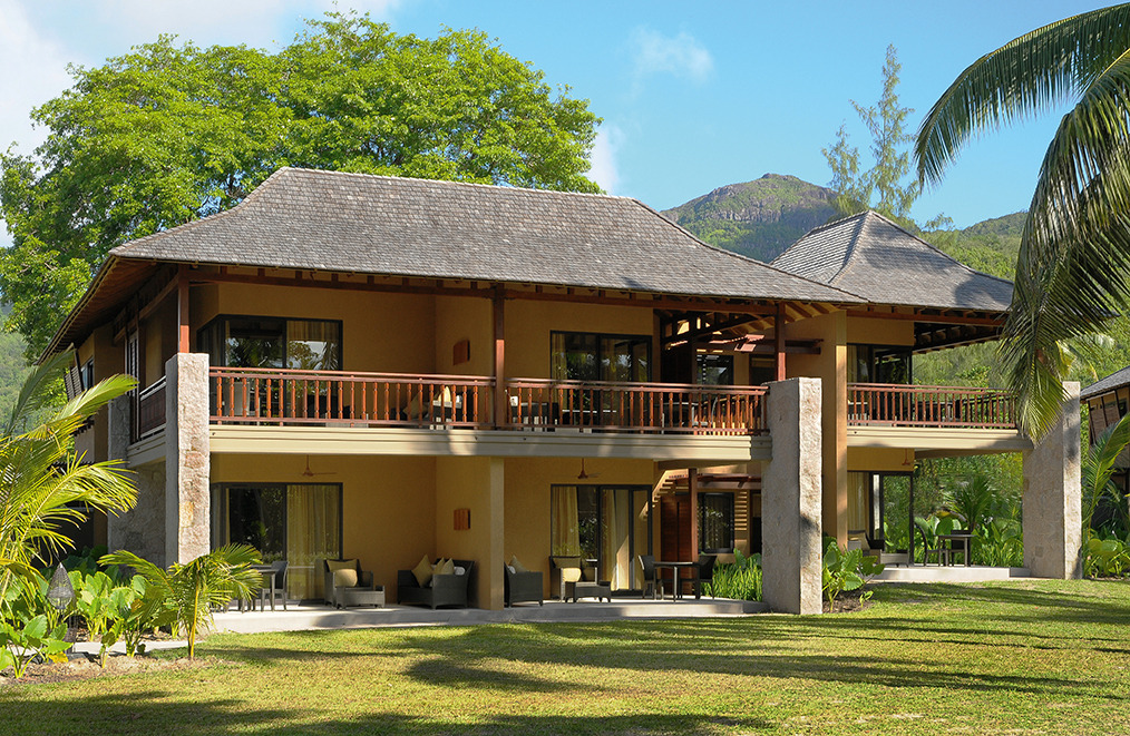 ephelia-seychelles-junior-suite-4.jpg