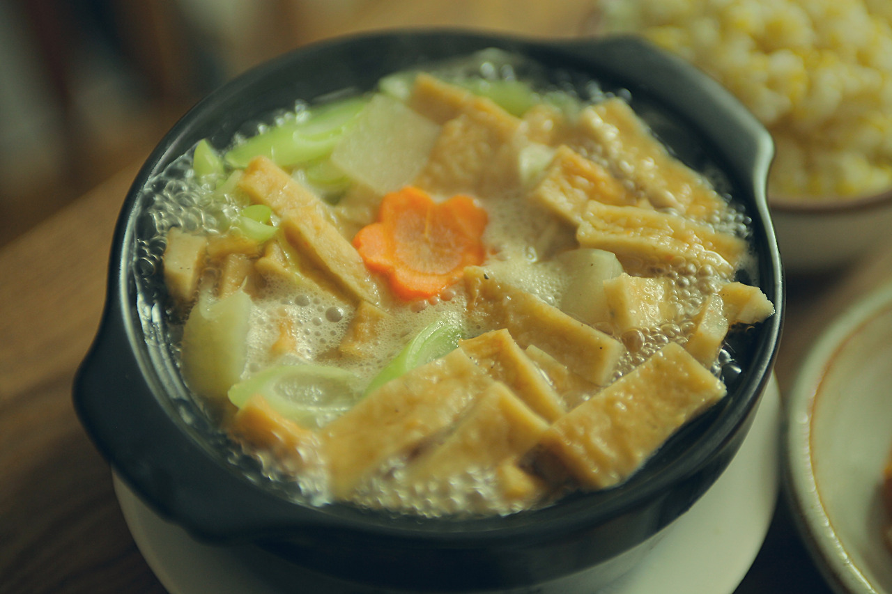 3. 1인 솥에 끓인 어묵국.jpg