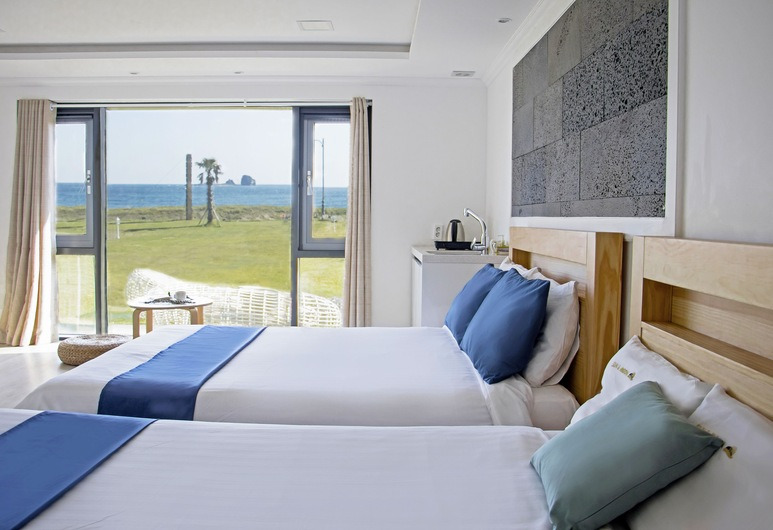 Korea_Jeju_Sun & Moon Resort 1.jpg