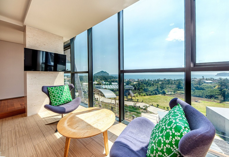 Korea_Jeju_Jeju Bom Museum Stay 3.jpg