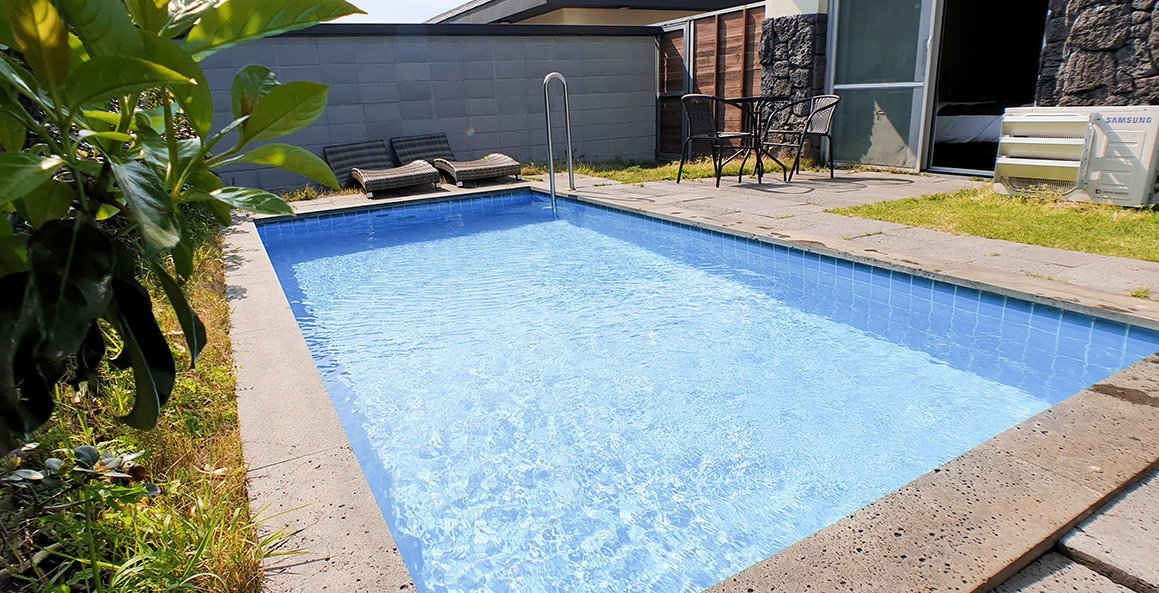 Korea_Jeju_Pool__Villa_SORANG_(3).jpg