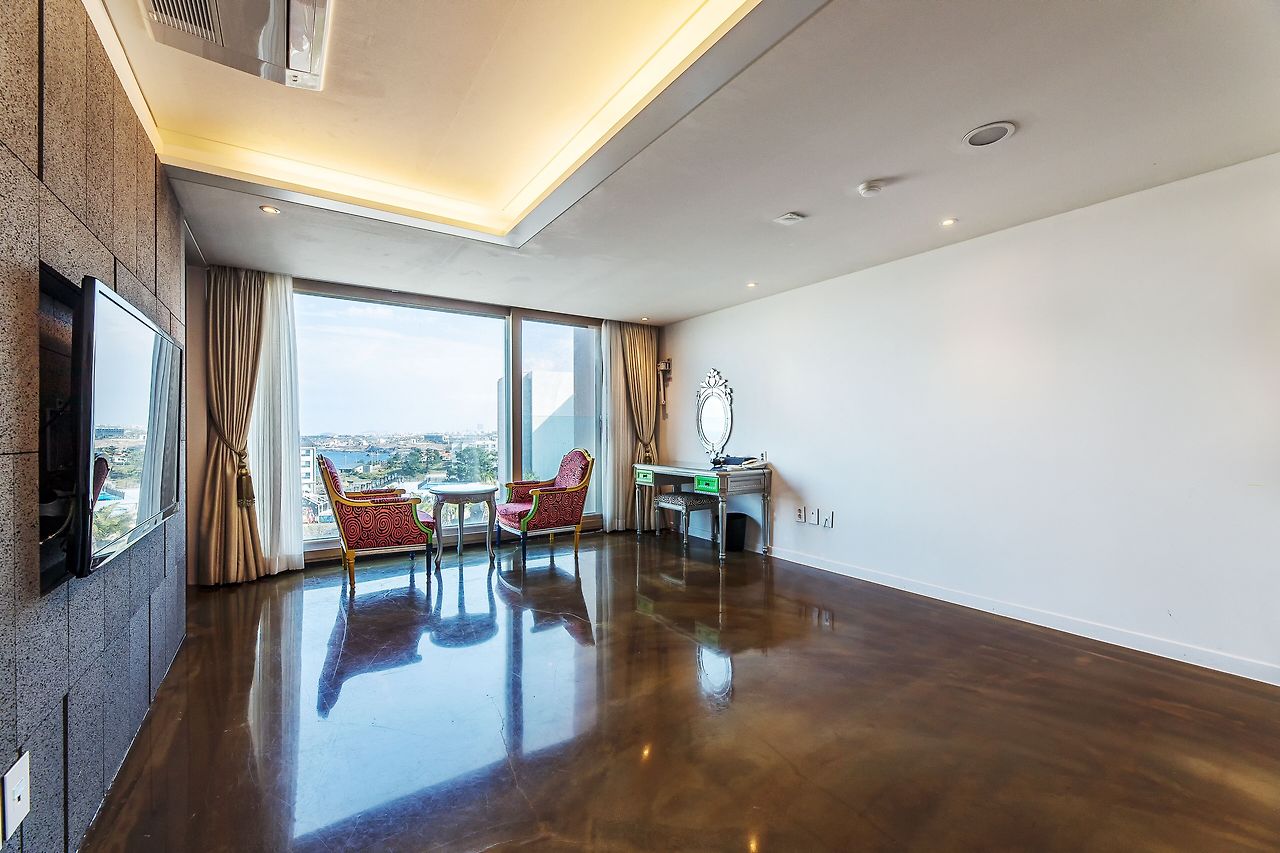 Korea Jeju_Boutique Villa De Aewol (4).jpg