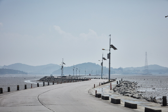 7. Korea_Hwasung_Jebudo Moses Village.jpg