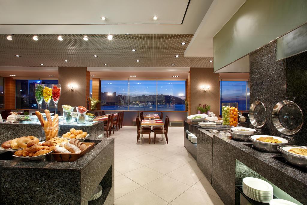 Korea-Busan-Travel-The Westin Chosun Busan-201810-Hotelscom (4).jpg