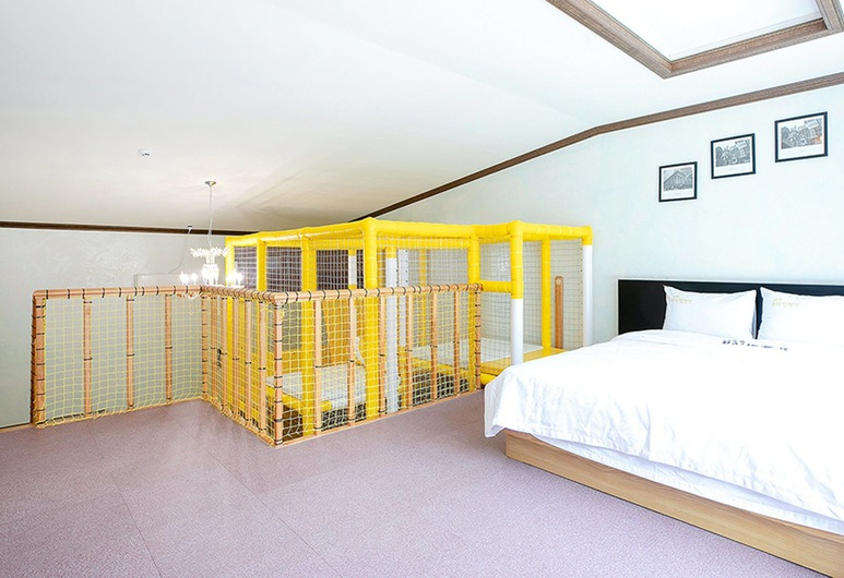 Korea_Gapyeong_Gapyeong Nenne Kids Pension 1.jpg