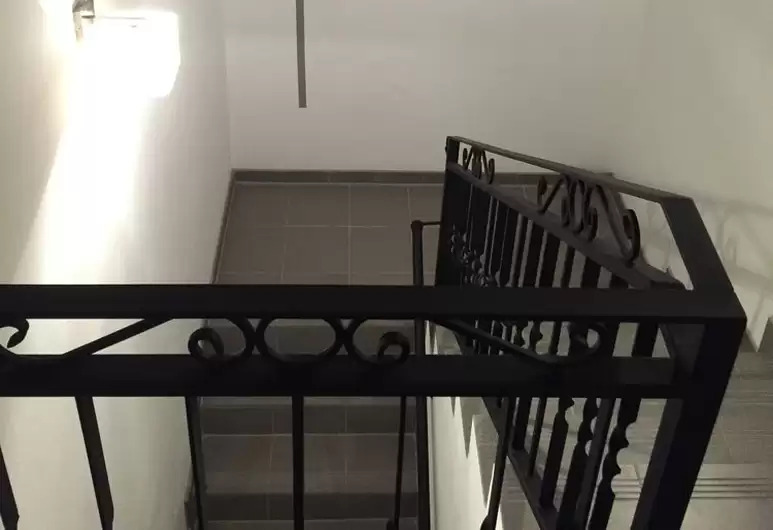 Incheon airport_happyplace guesthouse_stair.jpg