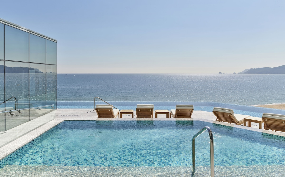 Korea_Busan_Grand Josun Busan (2).jpg