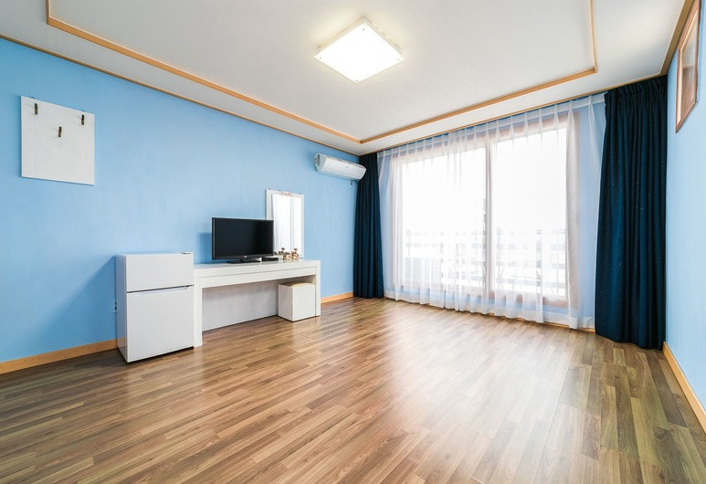 Korea_Yangyang_Elmar Condotel (2).jpg