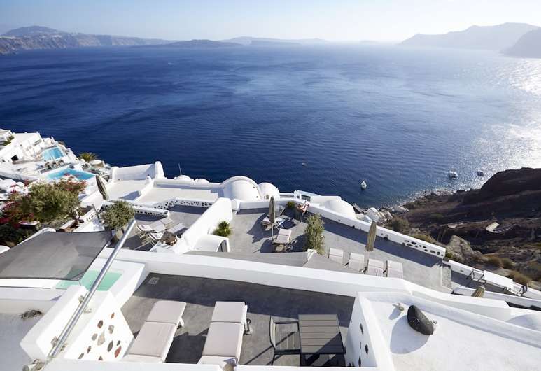 Greece_Santorini_Stavros Villas_Exterior.jpg