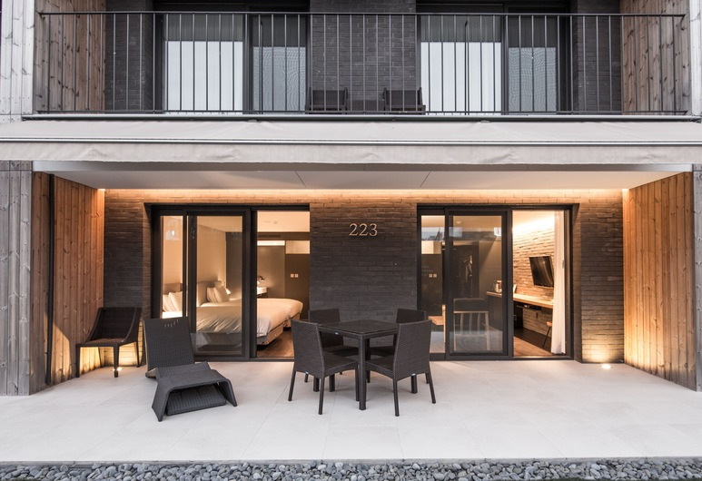 Korea_Jeju_Maison Glad Jeju 1.jpg