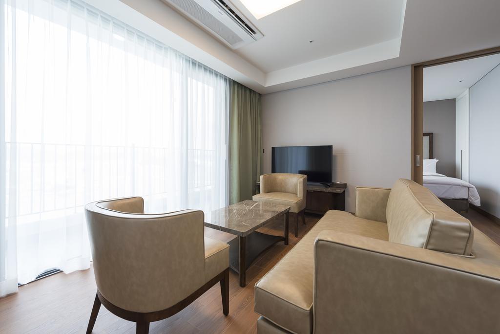 Tongyeong_Stanford Hotel & Resort  (2).jpg