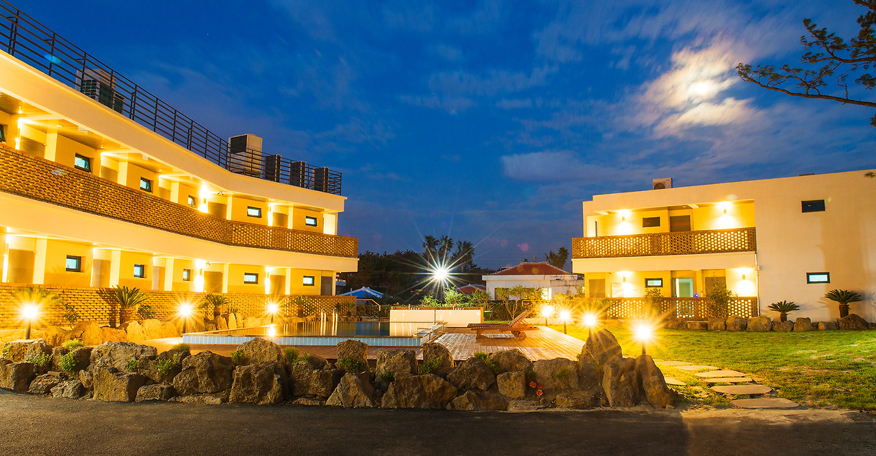 11_jeju_Jeju Dam Spavill_exterior.jpg