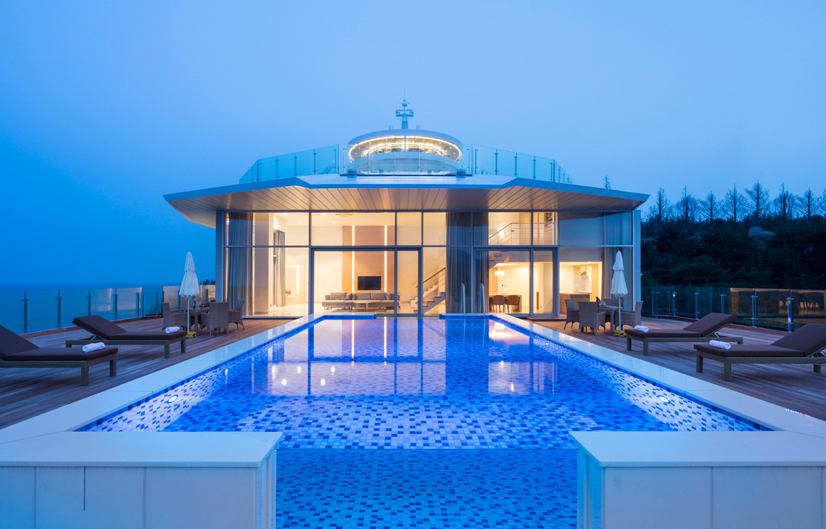 gangnueng_Sun Cruise Resort & Yort_Royal Suiie room_05.jpg