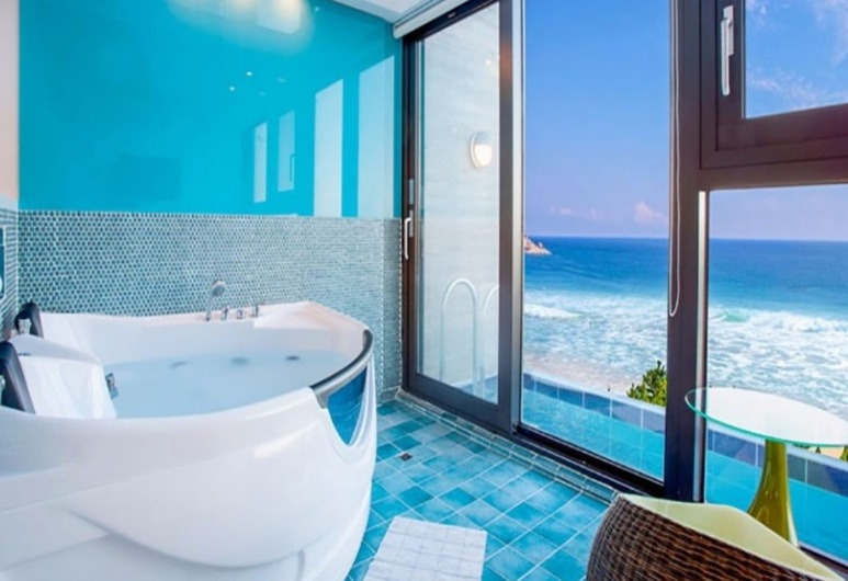 Korea_Goseong_Lahene Poolvilla (2).jpg