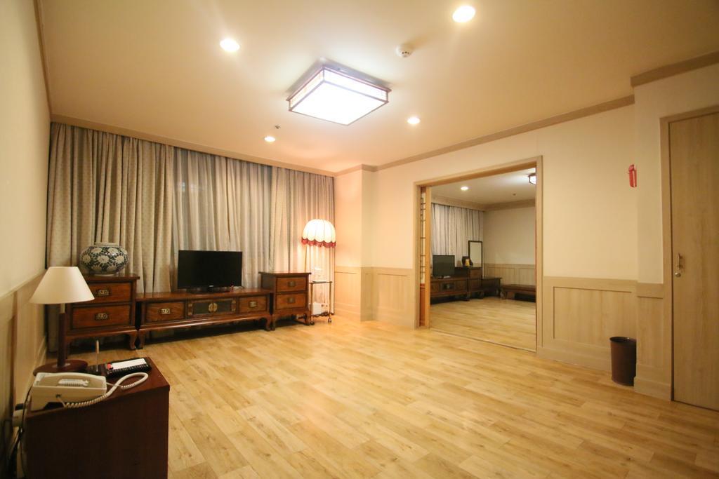 15_Ramada Songdo Hotel.jpg