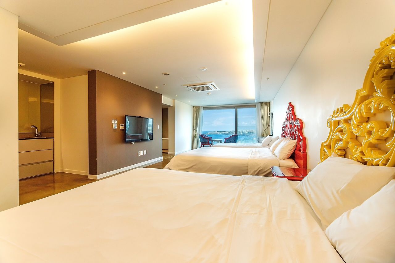 Korea Jeju_Boutique Villa De Aewol (2).jpg