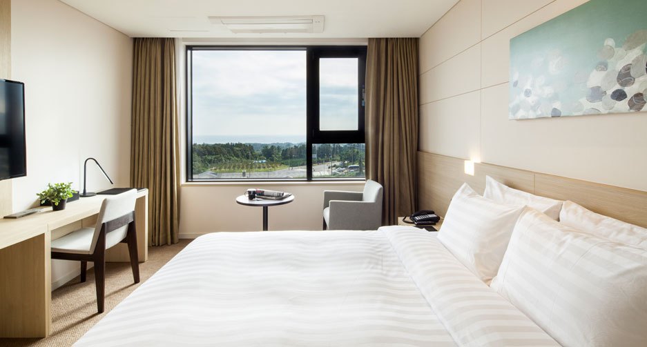 4. Jeju_Theborn Hotel_Standard.jpg