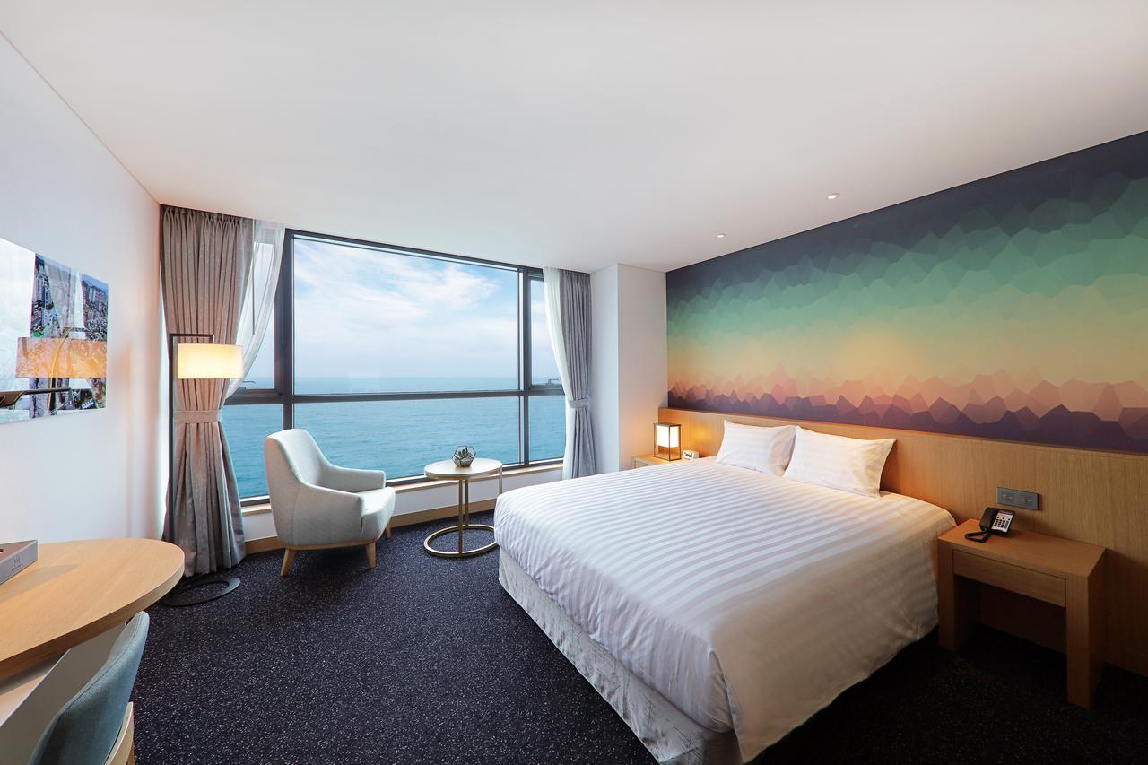 11. Ulsan_Mercure Ambassador Ulsan_Room View.jpg