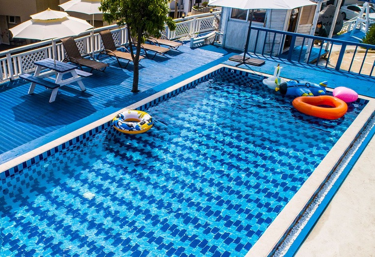 Namhae_Secret Blue Pension (4).jpg