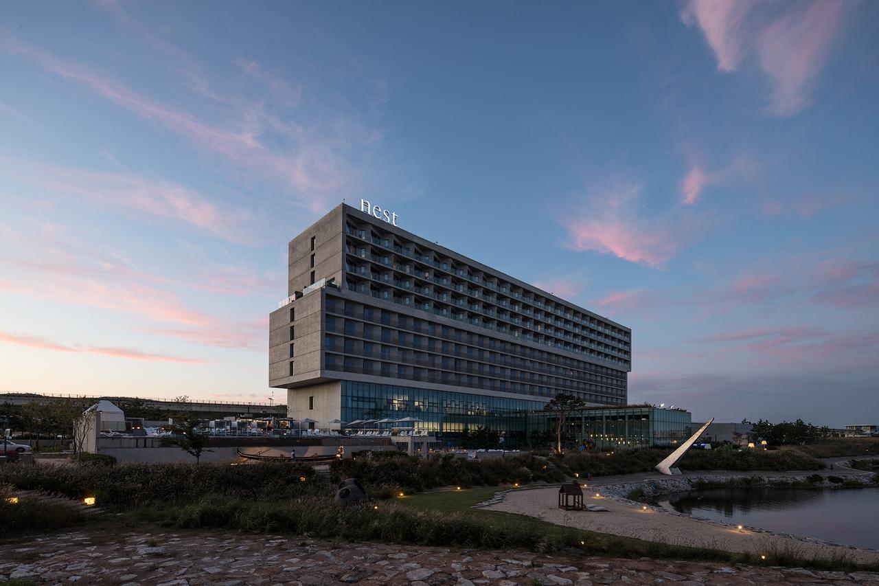 7. Inchen_Nest Hotel_Exterior.jpg