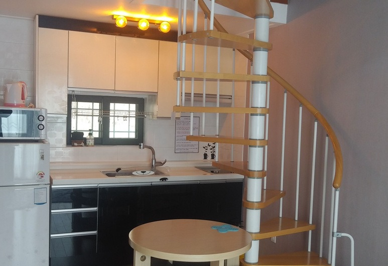 Korea_Hongcheon_Forest of Color Pension 2.jpg