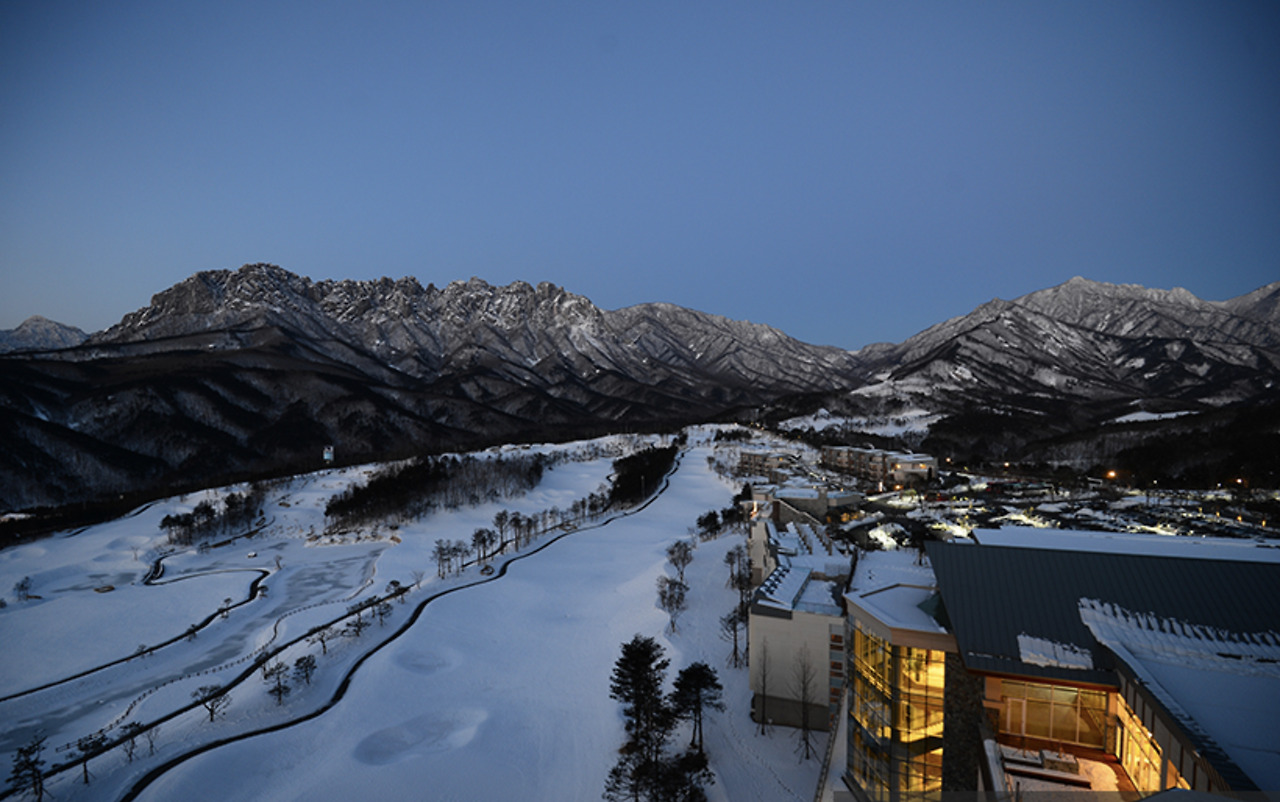 5_sokcho_seolark mountain.jpg