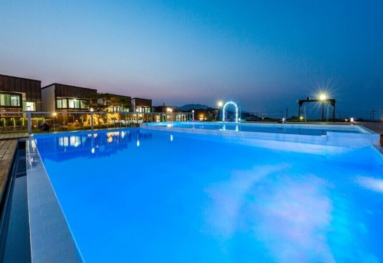 Korea_Pohang_Forever Pension 4.jpg