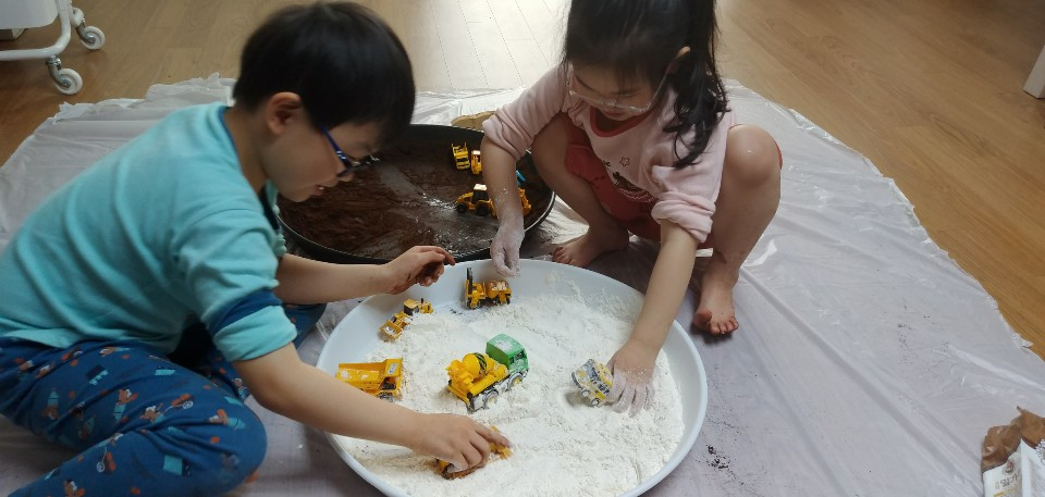 200323 밀가루놀이  (53).jpg