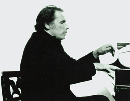 Glenn_Gould_1.jpg