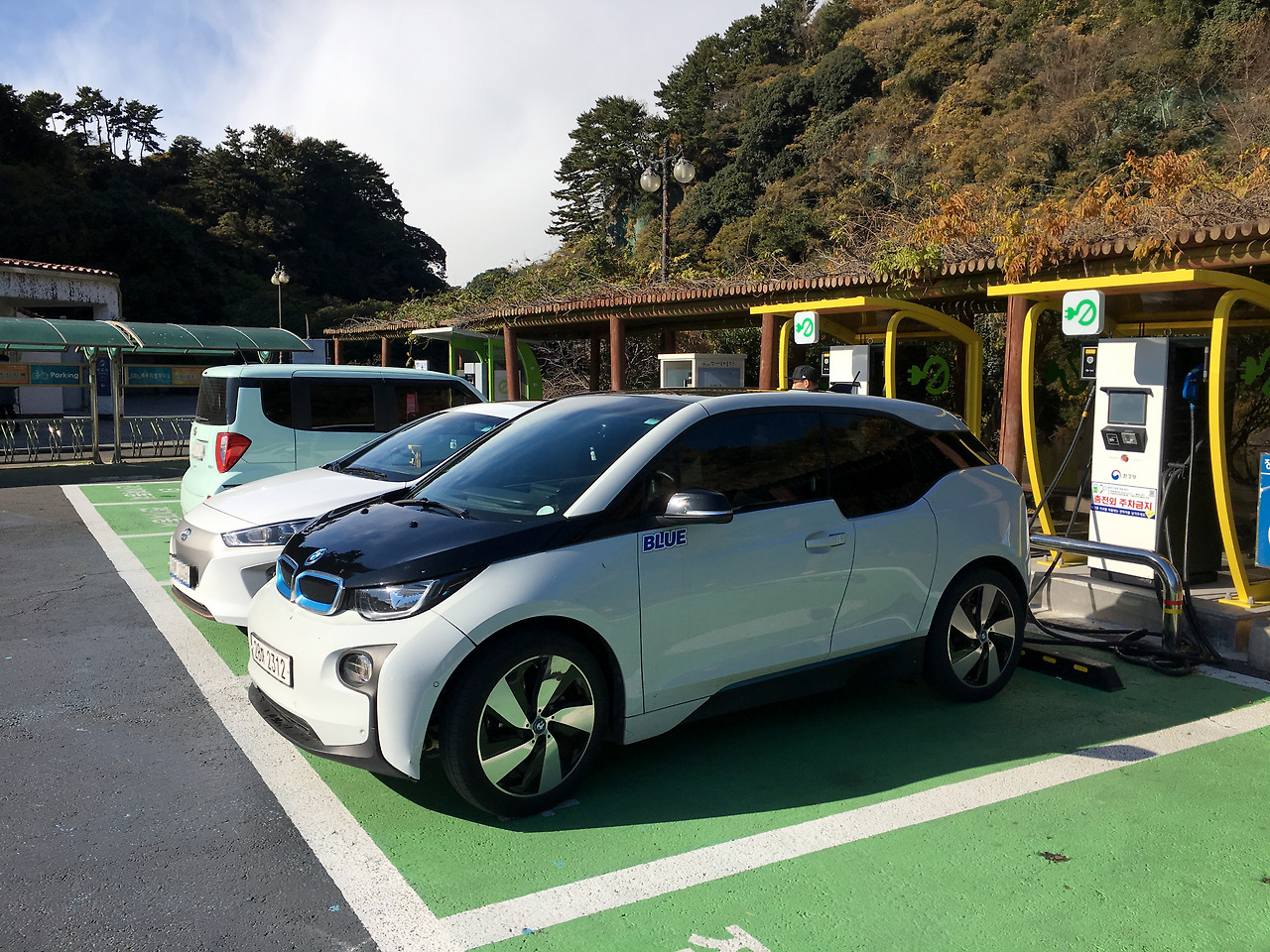 bmw천지연충전소.jpg