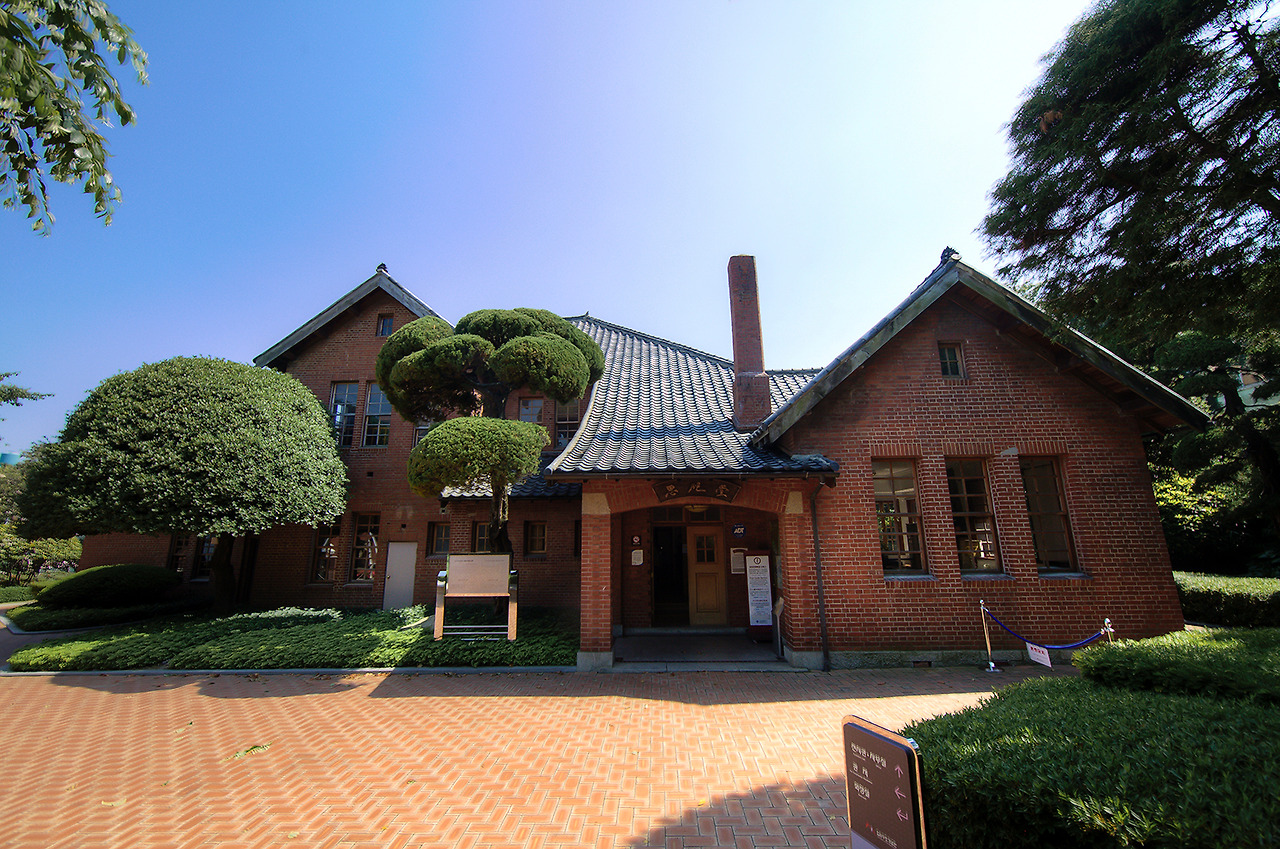 IMG_9083 임시수도기념관.jpg