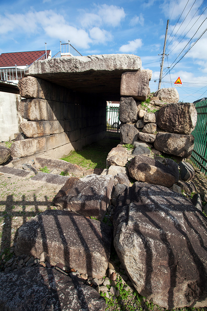 IMG_7723 구 집경전 석실.jpg