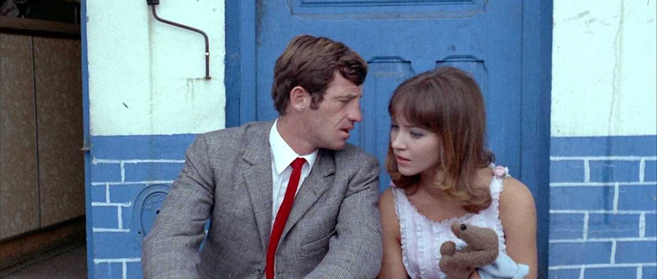 Pierrot.le.Fou.1965.Criterion.1080p.BluRay.x264.EAC3-SARTRE.mkv_001684561.jpg