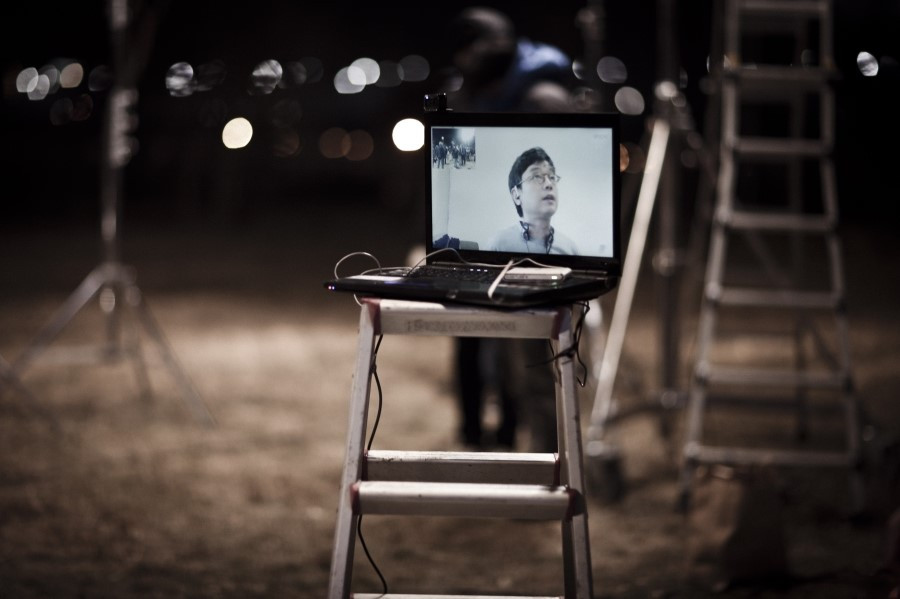 뒷담화 감독이 미쳤어요 3.jpg