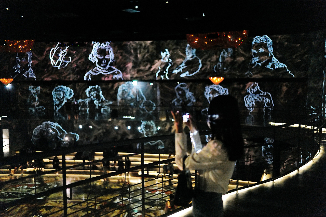 빛의시어터 16.jpg