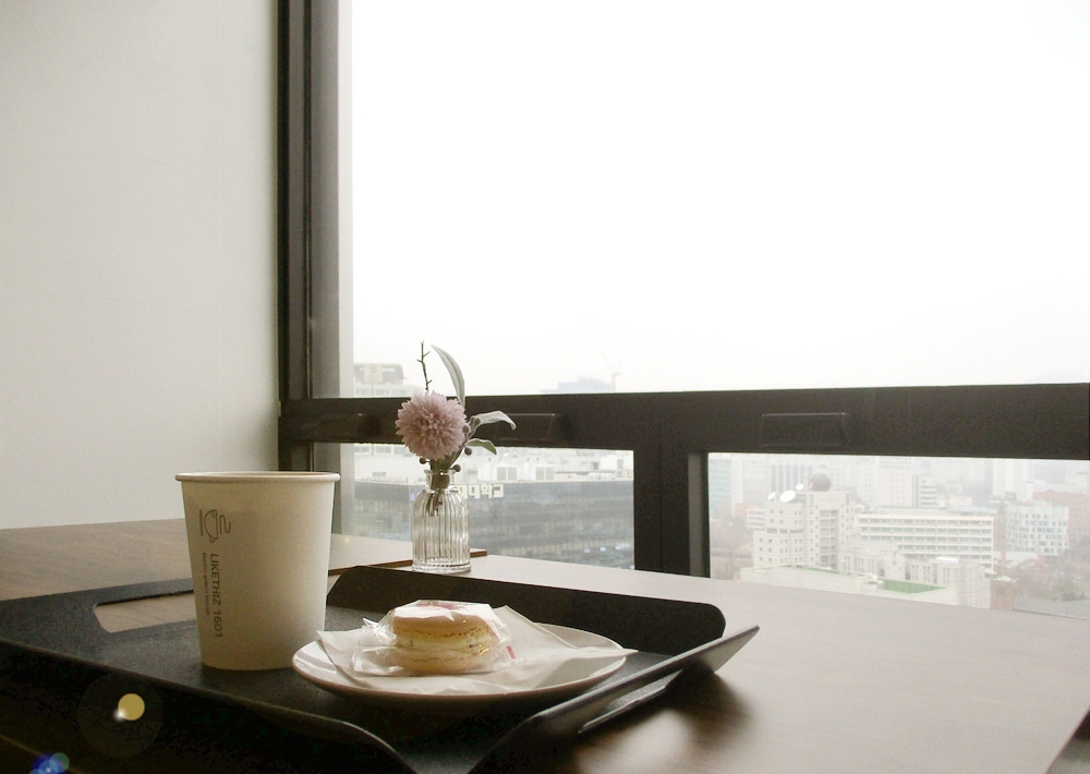 라이크디즈 6.jpg