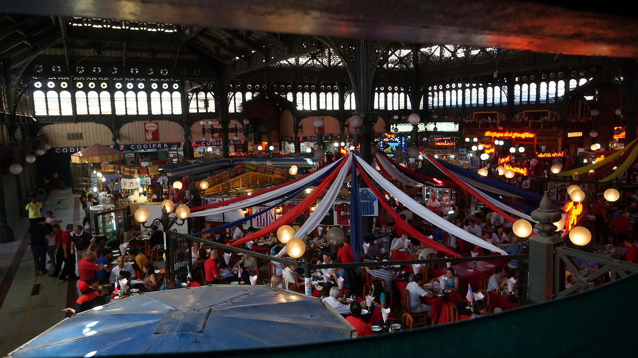 mercado central interior neumann.jpg