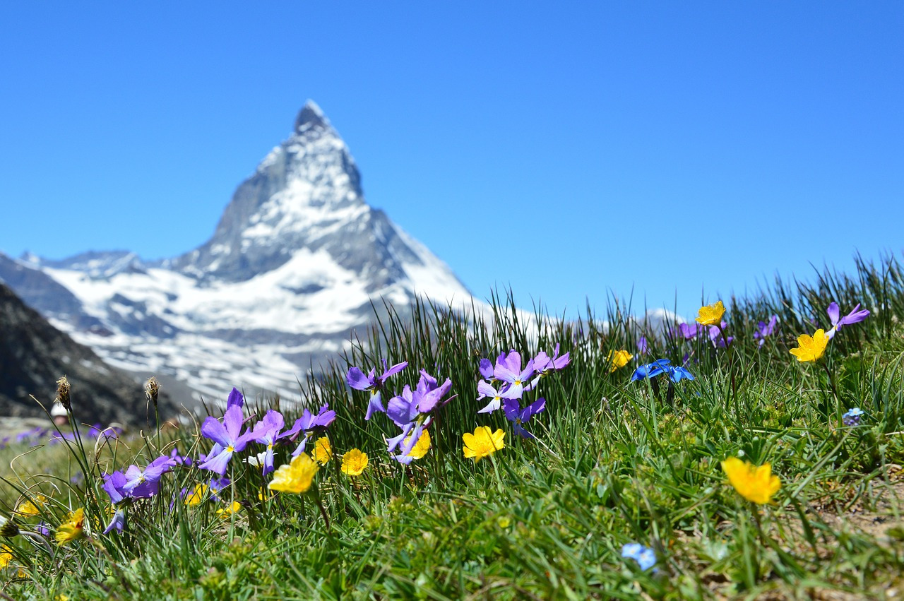 matterhorn-1516734_1280.jpg