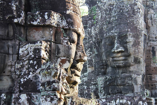 bayon-temple-934073_640.jpg