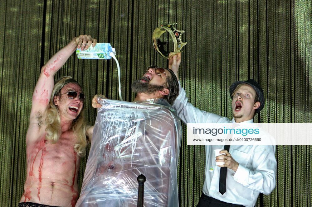 햄릿 극중극.jpg