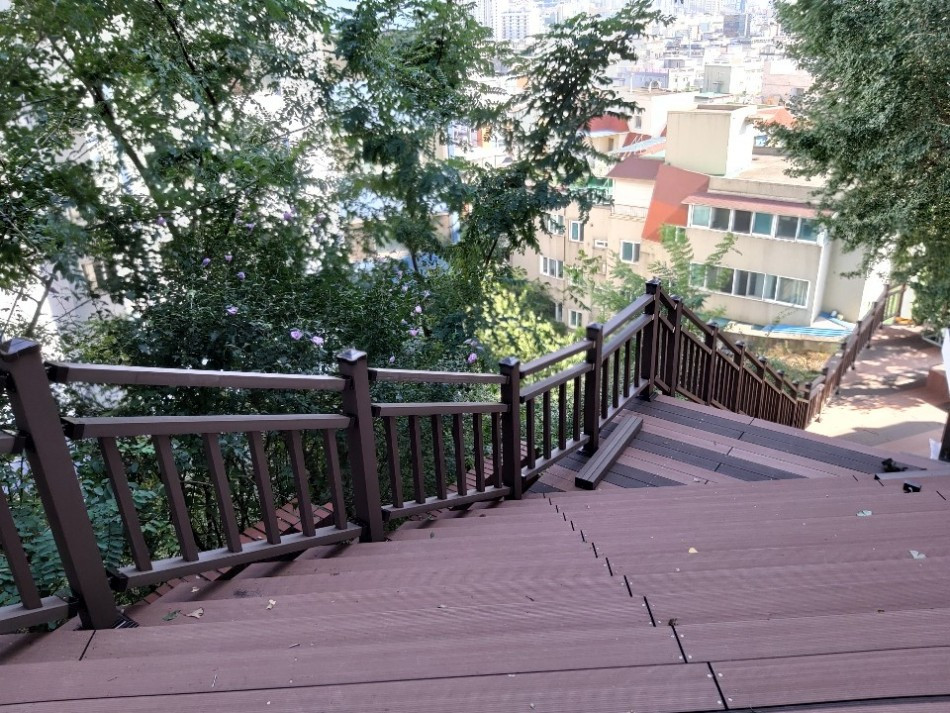 유웰합성목재데크 (6).jpg